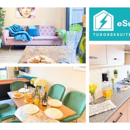 Tudors Esuites House City Centre Netflix Бирмингам Екстериор снимка