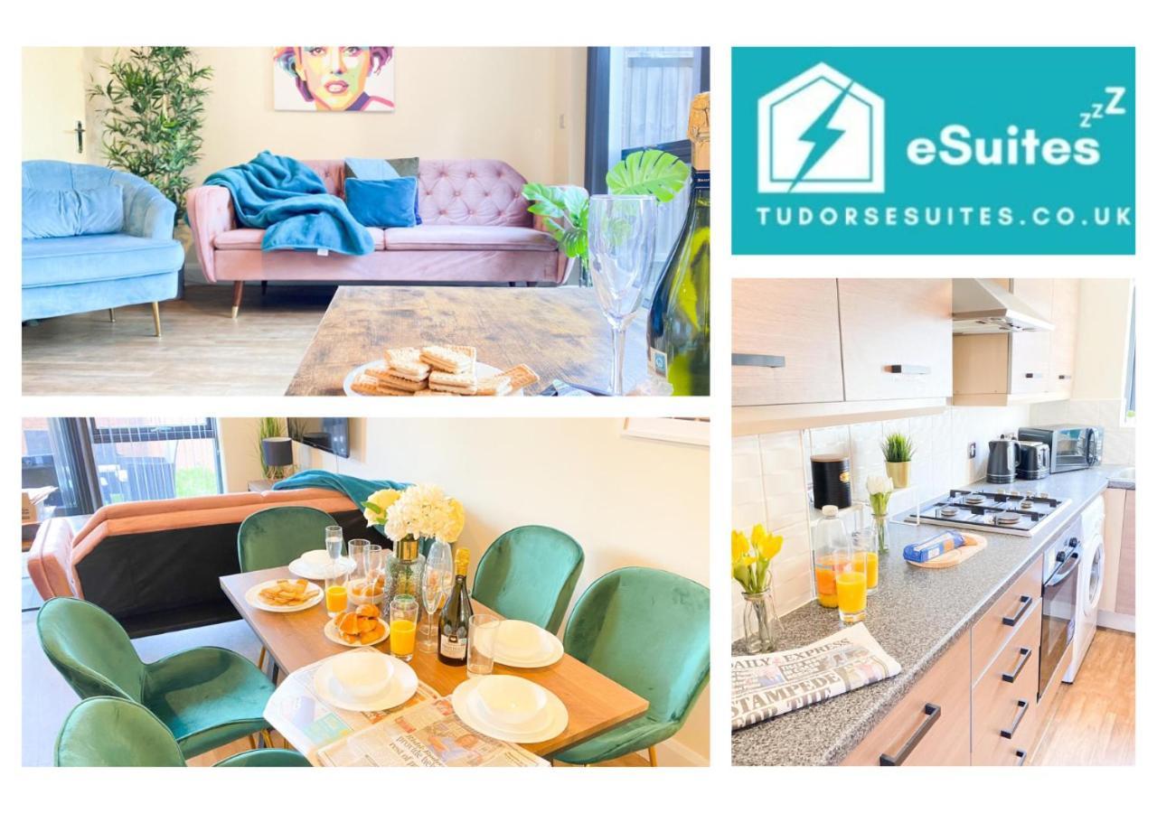 Tudors Esuites House City Centre Netflix Бирмингам Екстериор снимка